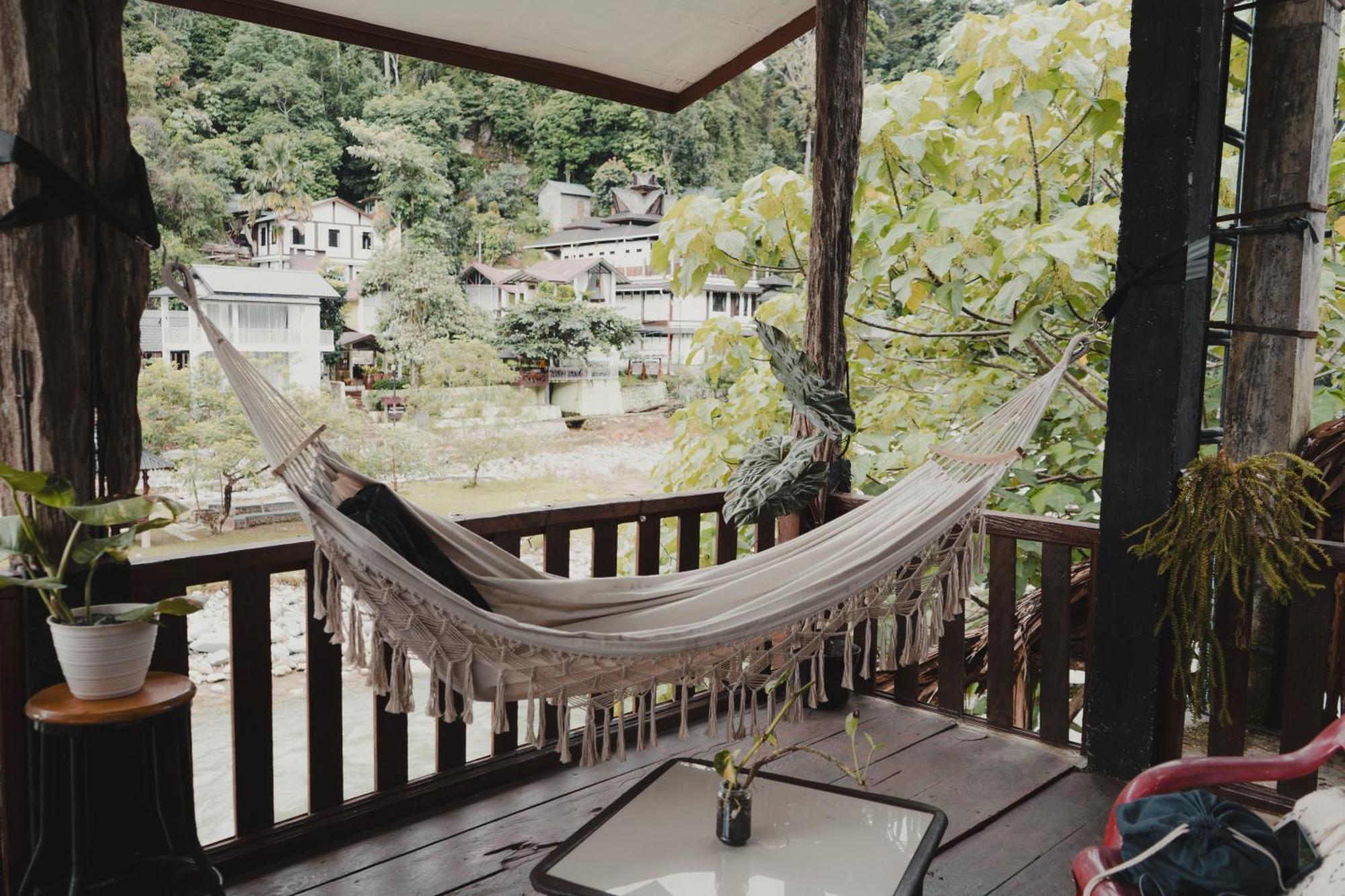 Charlys Little House Bukit Lawang Exterior foto